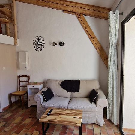 Studio Au Pied De La Sainte Victoire Puyloubier Kültér fotó
