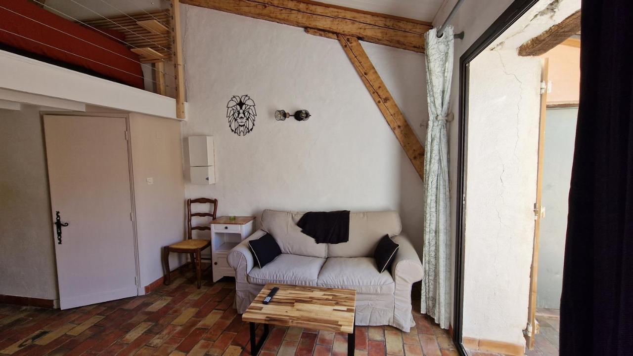 Studio Au Pied De La Sainte Victoire Puyloubier Kültér fotó